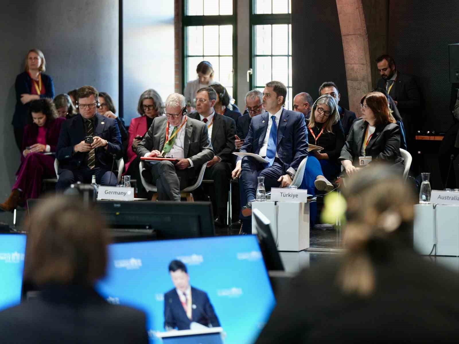 Bakan Kurum: "İklim değişikliğinde hepimiz birer kahraman olmak istiyoruz"
