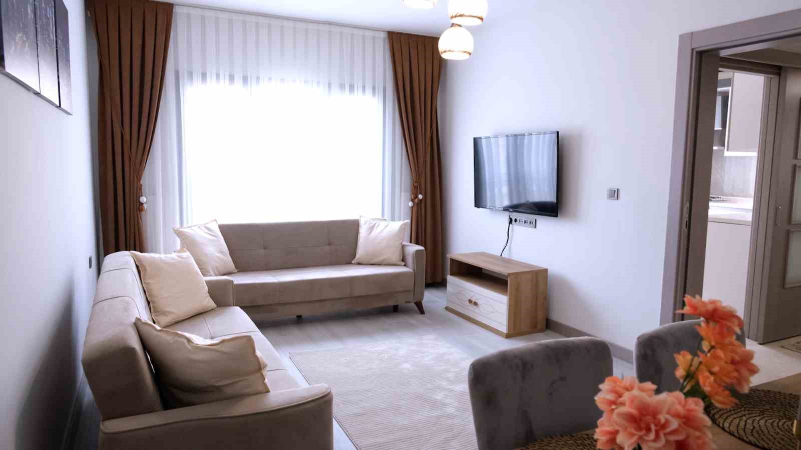 Bakan Kurum, Sazlıbosna’daki ‘İlk Evim’ Projesi’ konutlarını paylaştı
