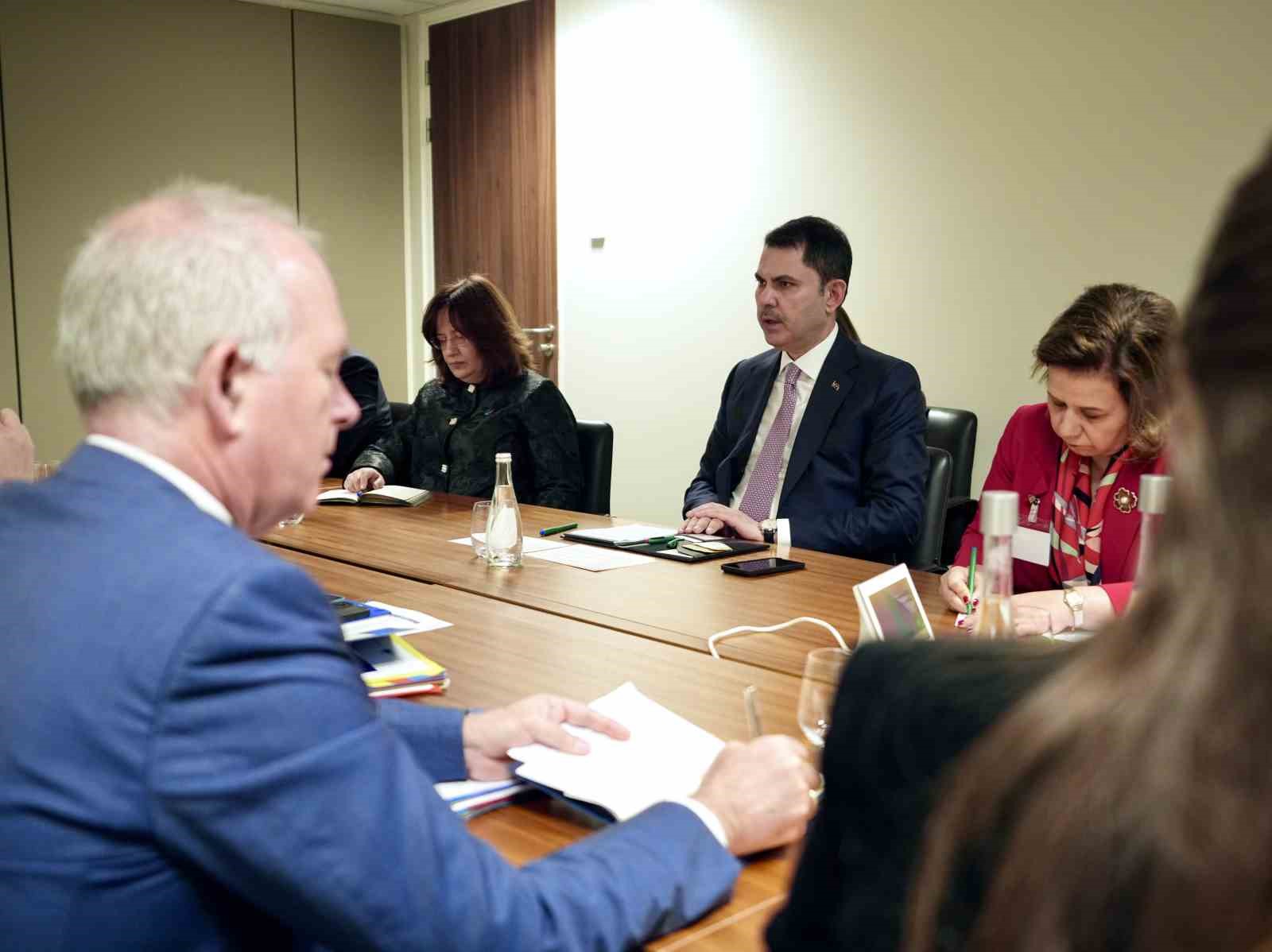 Bakan Kurum’dan Fransa’da COP31 diplomasisi
