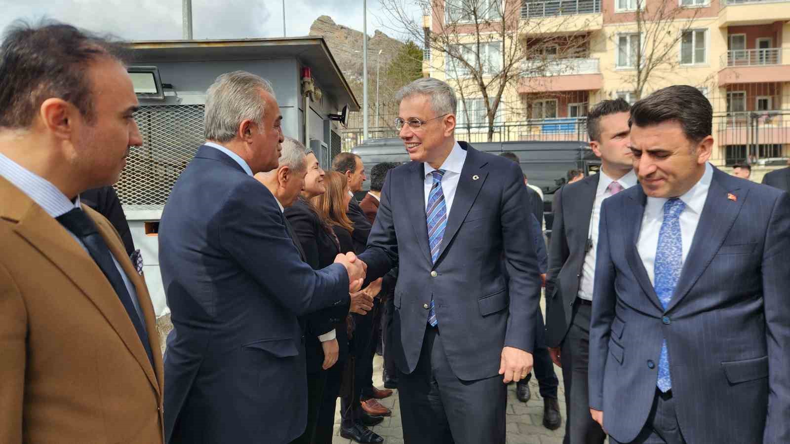 Bakan Memişoğlu: "Etrafımızda ateş çemberi olsa da Türkiye barış ve huzur adası haline geliyor"
