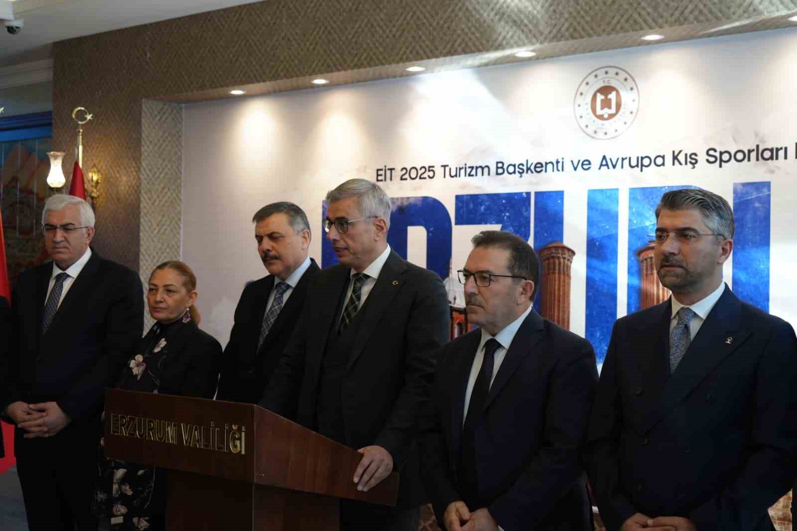 Bakan Memişoğlu: "Sağlık hizmetlerinin daha iyi olması için neler yapacağımızı yerinde değerlendirmek için buradayız"
