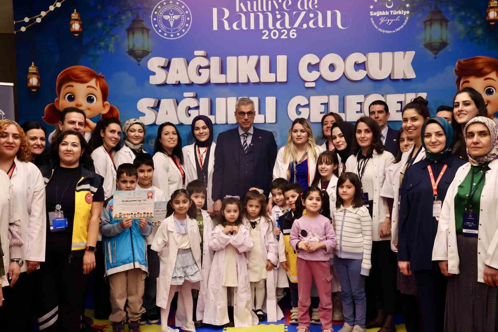 Bakan Memişoğlu: "Türkiye’miz, ateş çemberi içinde barış ve iyilik ülkesi olarak Cumhurbaşkanı’nın liderliğinde çalışmaya devam ediyoruz"
Bakan Memişoğlu: "Türkiye’miz, ateş çemberi içinde barış ve iyilik ülkesi olarak Cumhurbaşkanı’nın liderliğinde çalışmaya devam ediyoruz"