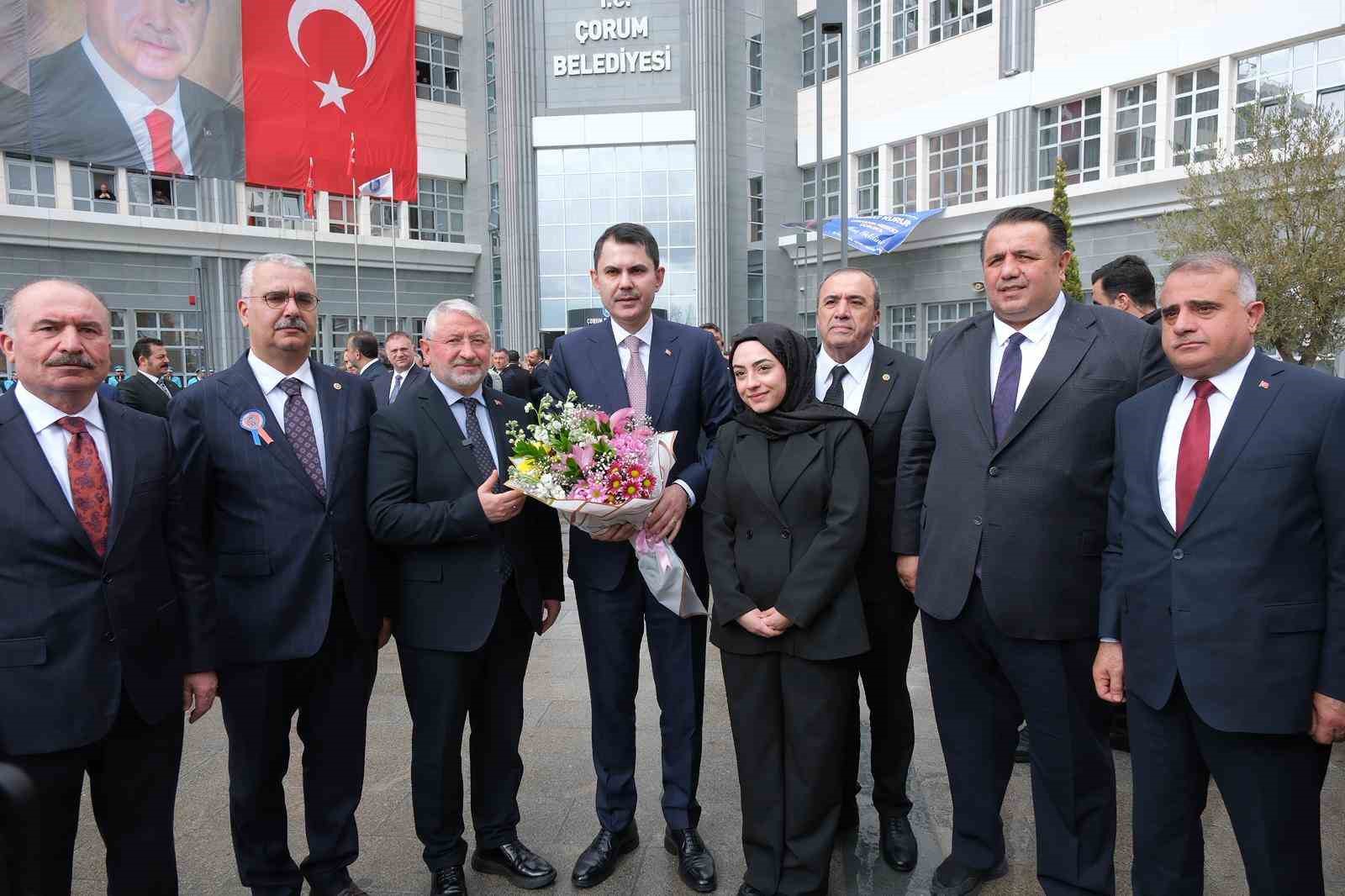 Bakan Murat Kurum’dan Çorum Belediyesi’ne ziyaret
