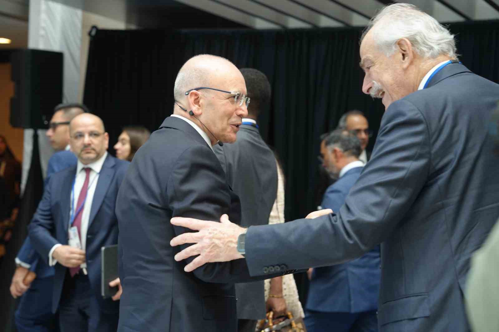 Bakan Şimşek: "Gümrük Birliği’nin hizmetler, tarım ve kamu alımlarını kapsayacak şekilde genişletilmesini umuyoruz"
