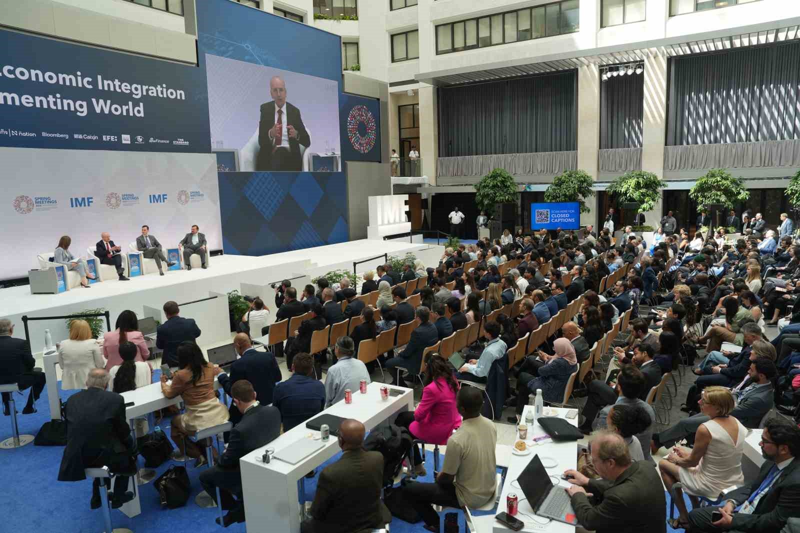 Bakan Şimşek: "Gümrük Birliği’nin hizmetler, tarım ve kamu alımlarını kapsayacak şekilde genişletilmesini umuyoruz"
