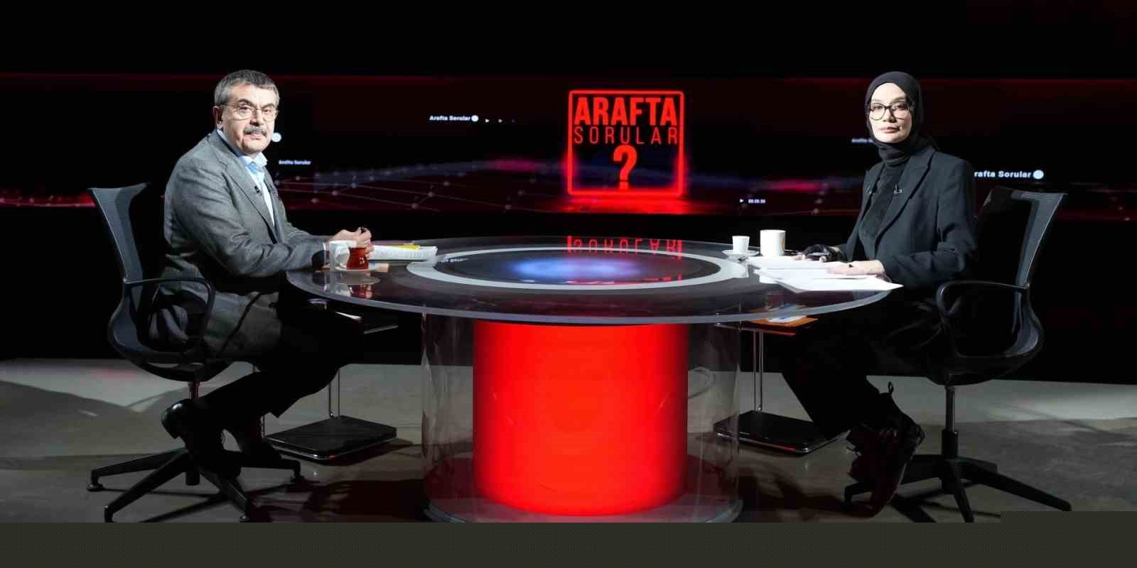 Bakan Tekin: "Ara tatilleri kaldırmıyoruz"
