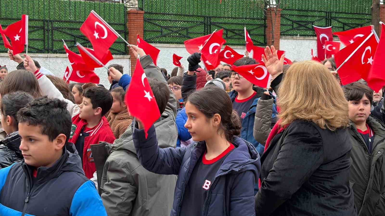 Bakan Tekin: "Bağımsızlığımızın asıl savunucusu bireyleri yetiştirmek bizim işimiz"
