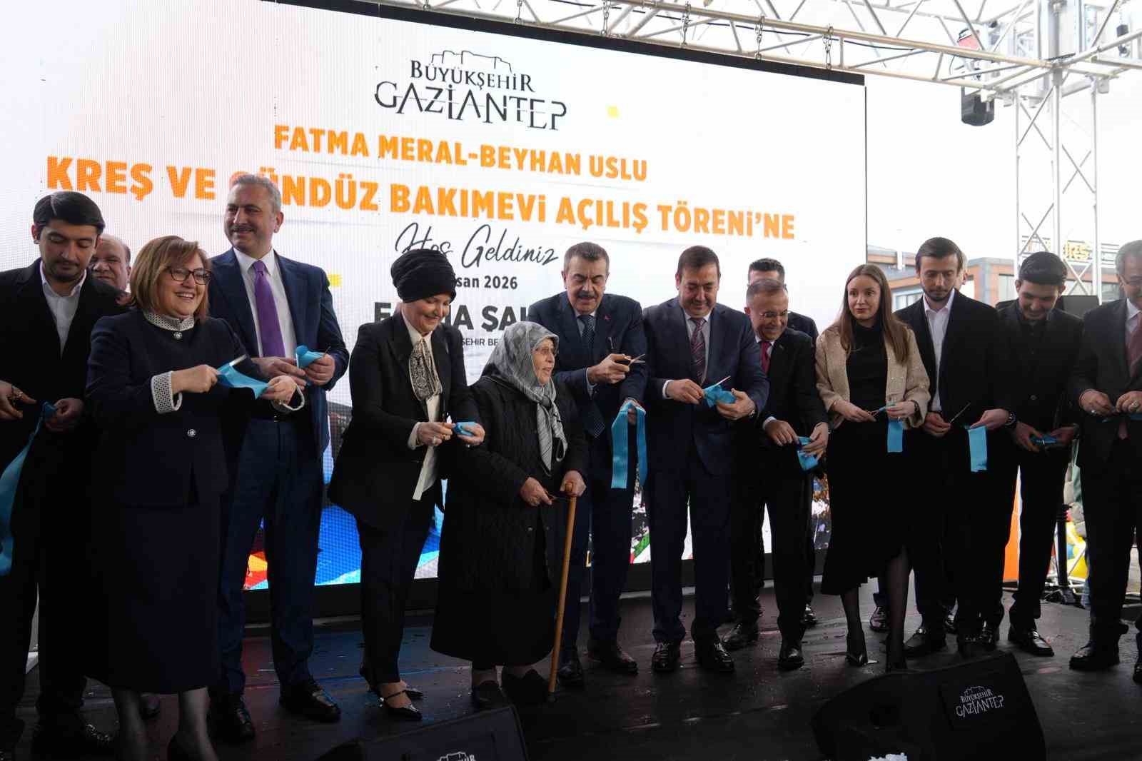 Bakan Tekin: "Eğitime uygunluğunu tespit etmediğimiz yerlerde çocuklarımızın vakit geçirmelerine müsaade edemeyiz"
