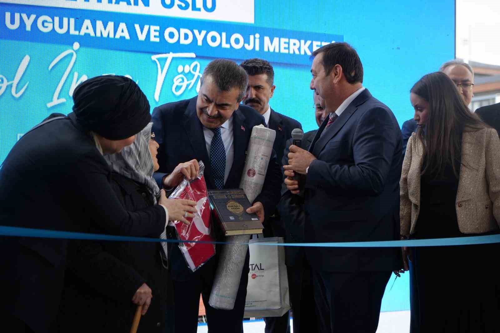 Bakan Tekin: "Eğitime uygunluğunu tespit etmediğimiz yerlerde çocuklarımızın vakit geçirmelerine müsaade edemeyiz"
