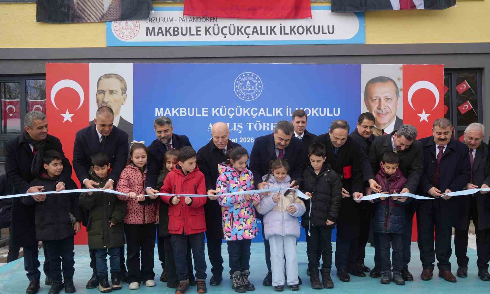 Bakan Tekin, "Kimsenin dini inancını sorgulamadık"
Bakan Tekin, "Kimsenin dini inancını sorgulamadık"