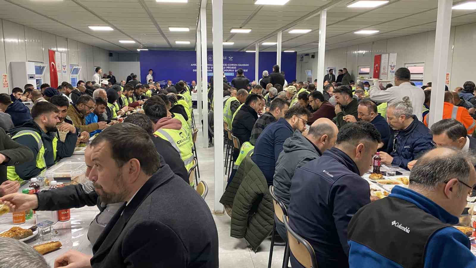 Bakan Uraloğlu: "Delice-Çorum Hızlı Tren Hattı’nda fiziki ilerleme yüzde 25’e yaklaştı"
