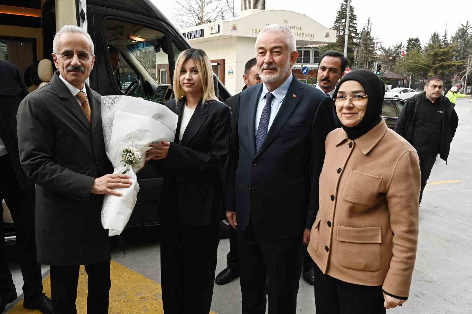 Bakan Uraloğlu: "Isparta’da güzel işler yapılıyor"
