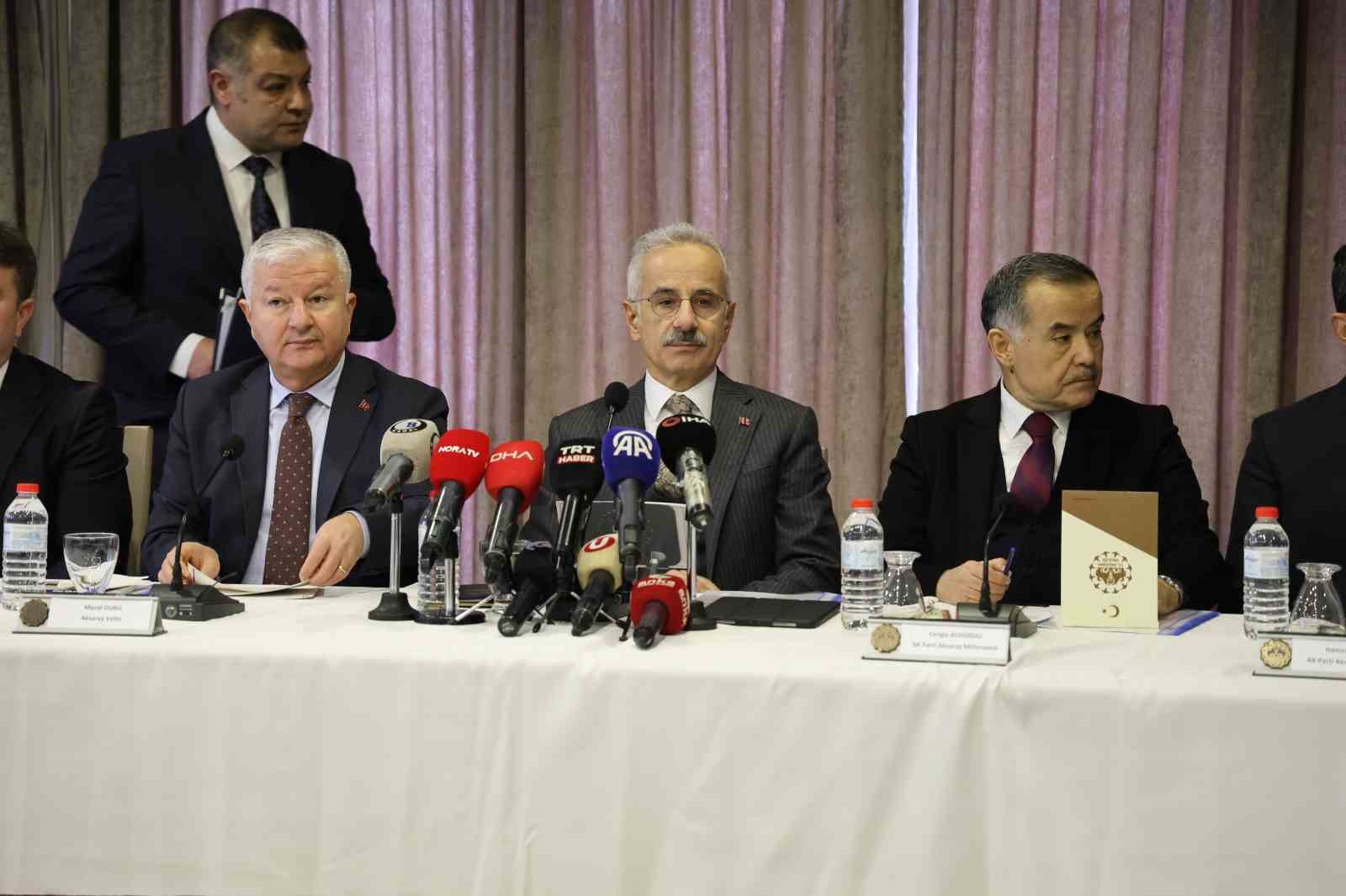 Bakan Uraloğlu, "Süreci sekteye uğratmak isteyenlere asla müsaade etmeyeceğiz"
