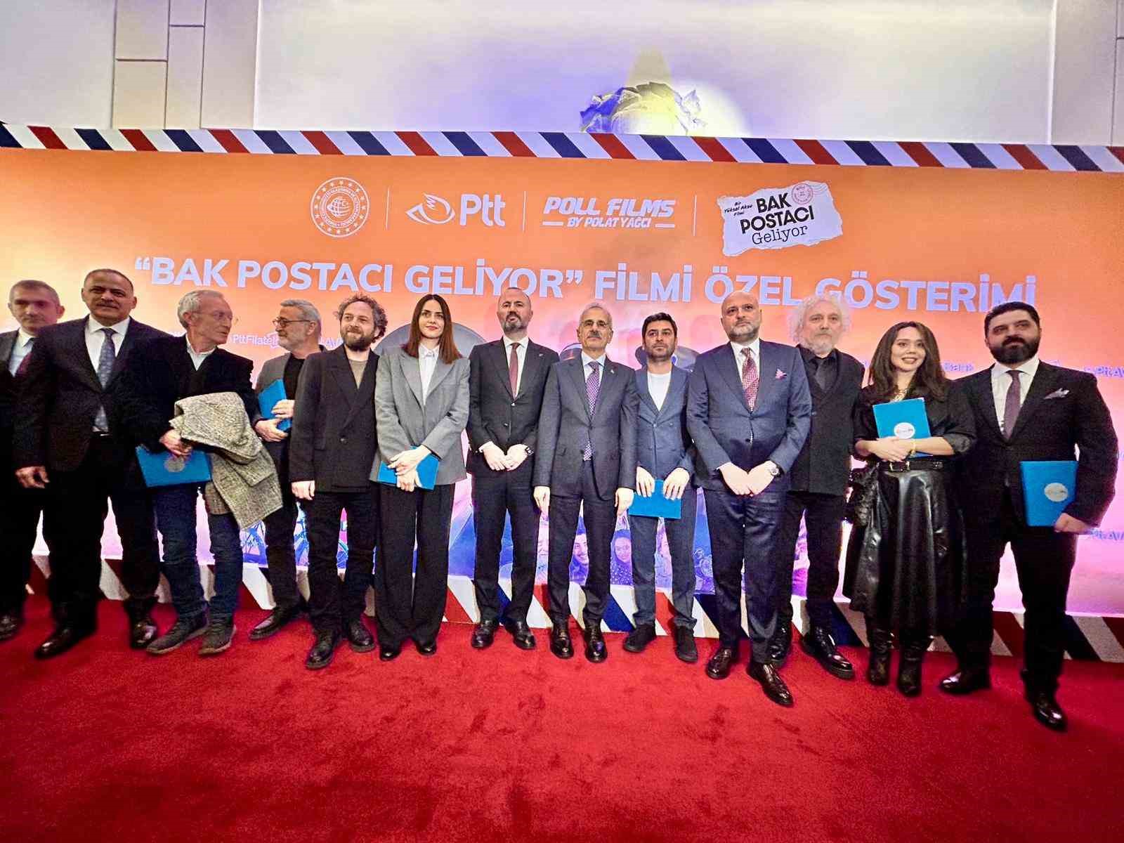 Bakan Uraloğlu: "Teşkilatımızın, 186. yılında ‘Bak Postacı Geliyor’ filmini seyretmiş olmaktan mutluluk duydum"
