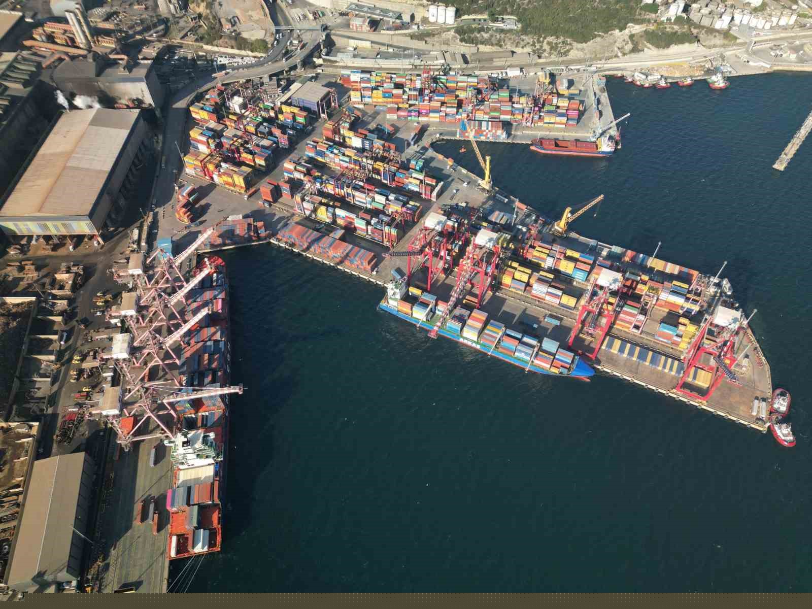 Bakan Uraloğlu: "Yurt dışı limanlarından, limanlarımıza gelen yük miktarı önceki yılın aynı ayına göre yüzde 8,5 artarak 22 milyon 117 bin 589 ton oldu"
