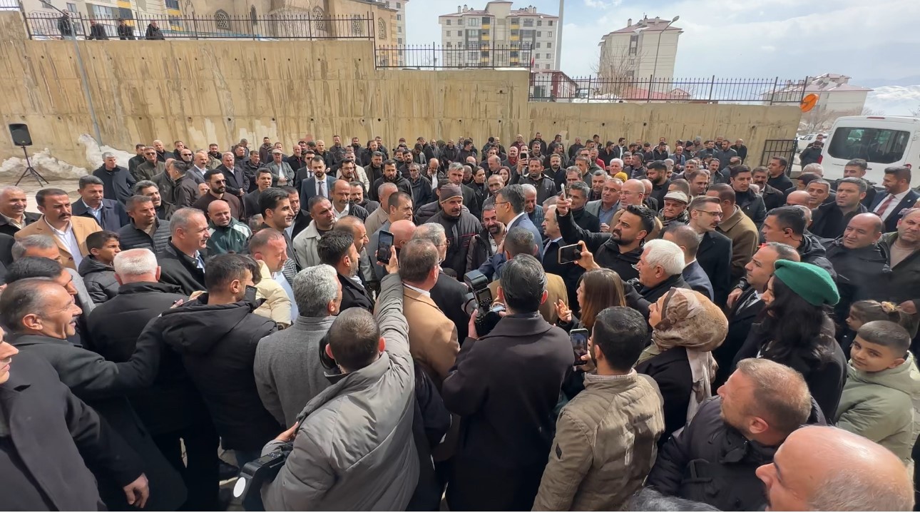 Bakan yardımcılığına atanan Vali Ali Çelik’ten veda ziyareti
