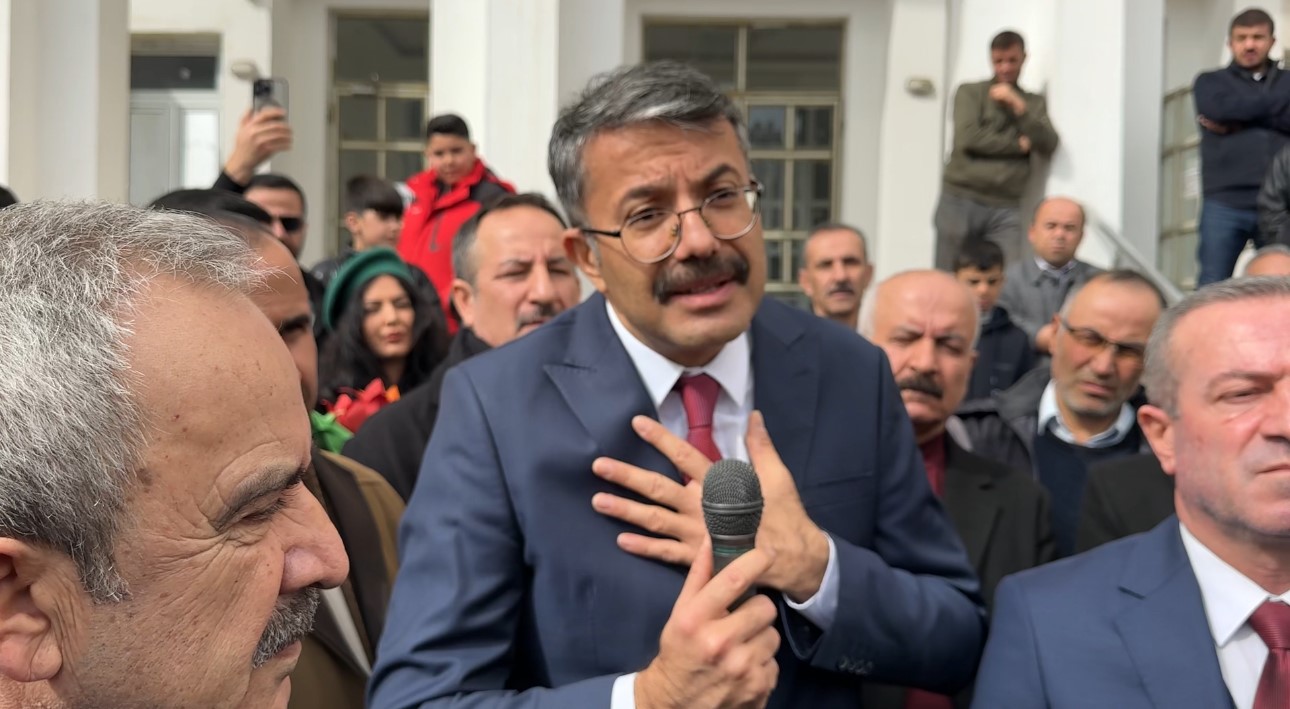 Bakan yardımcılığına atanan Vali Ali Çelik’ten veda ziyareti
