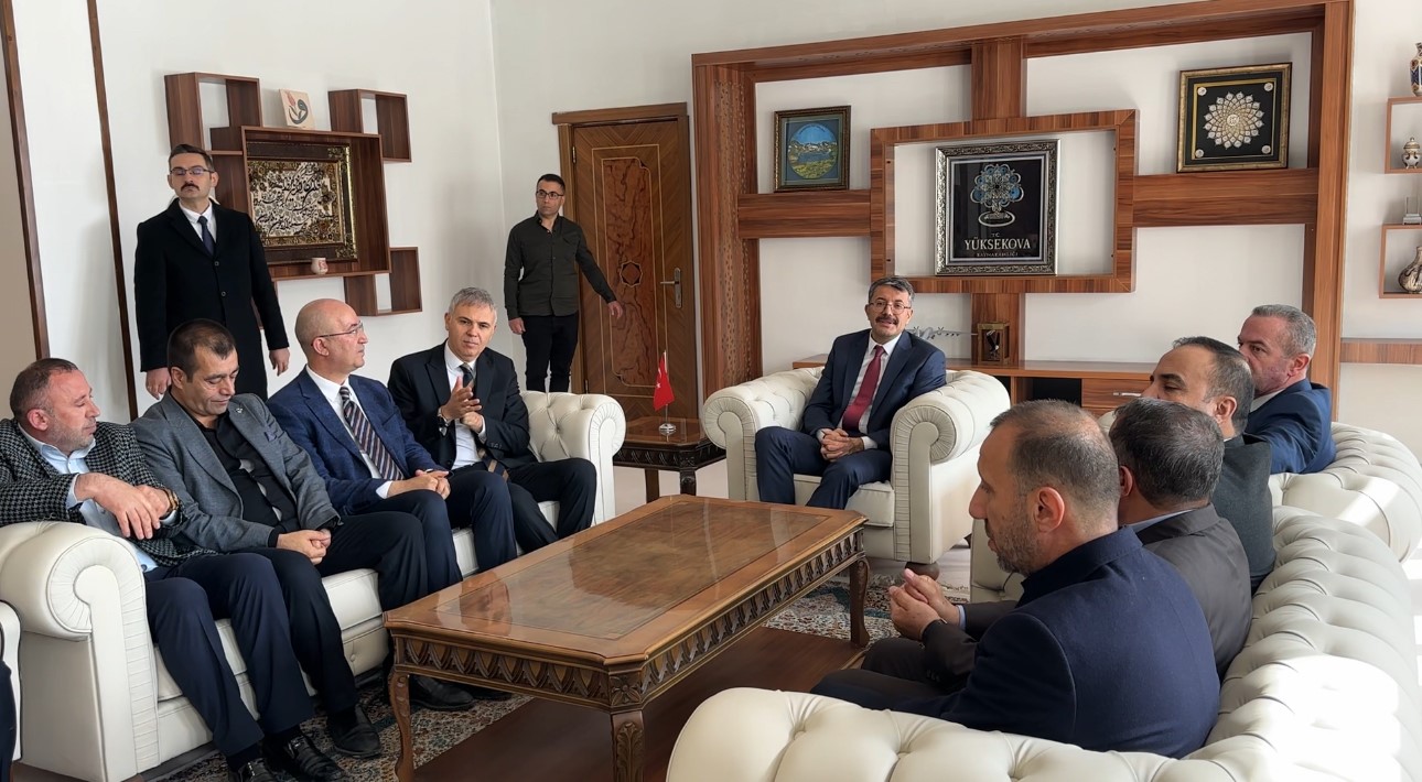 Bakan yardımcılığına atanan Vali Ali Çelik’ten veda ziyareti
