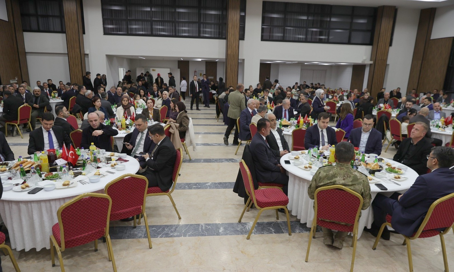 Bakan Yardımcısı Çelik: "Hayat yolculuğumda alın teriyle çalıştım"
