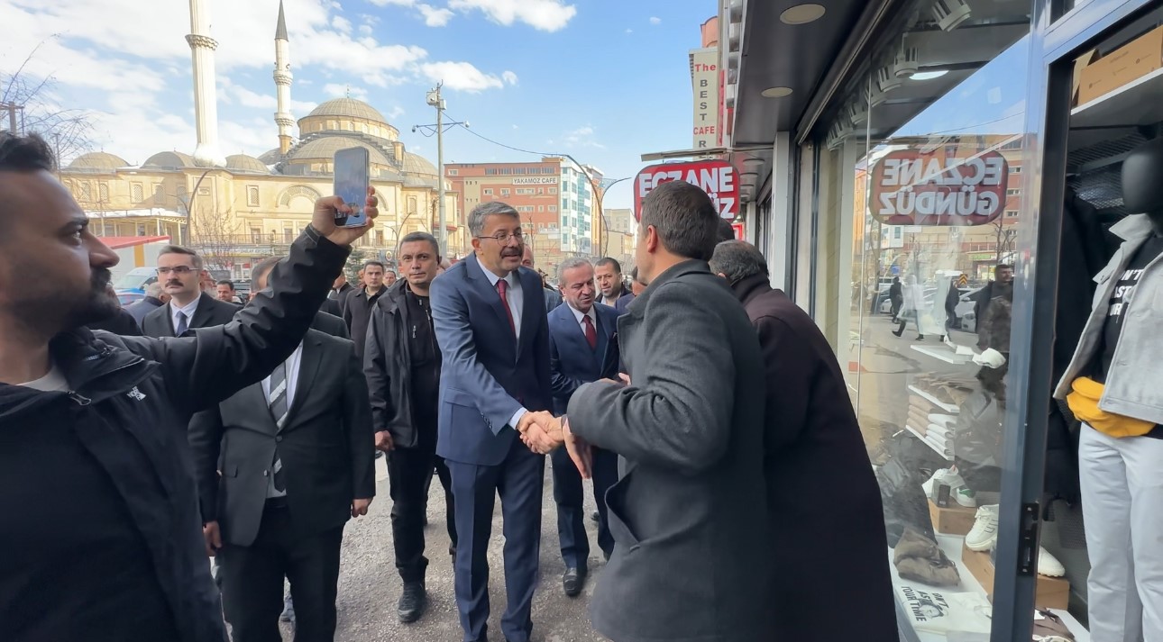 Bakan Yardımcısı Çelik’ten duygusal veda: "Hakkınızı helal edin"
