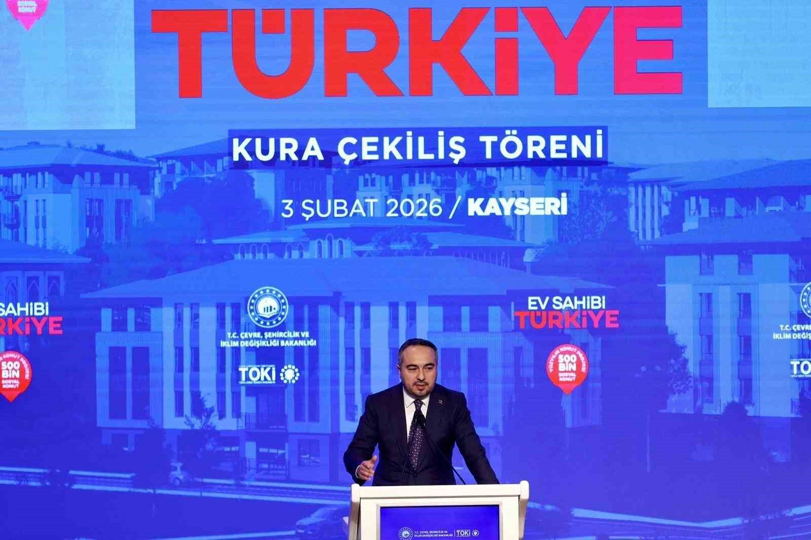 Bakan Yardımcısı Demiralp: "Ev Sahibi Türkiye sloganıyla Kayseri’de 7 bin 562 konutumuzun kura çekimini gerçekleştiriyoruz"
