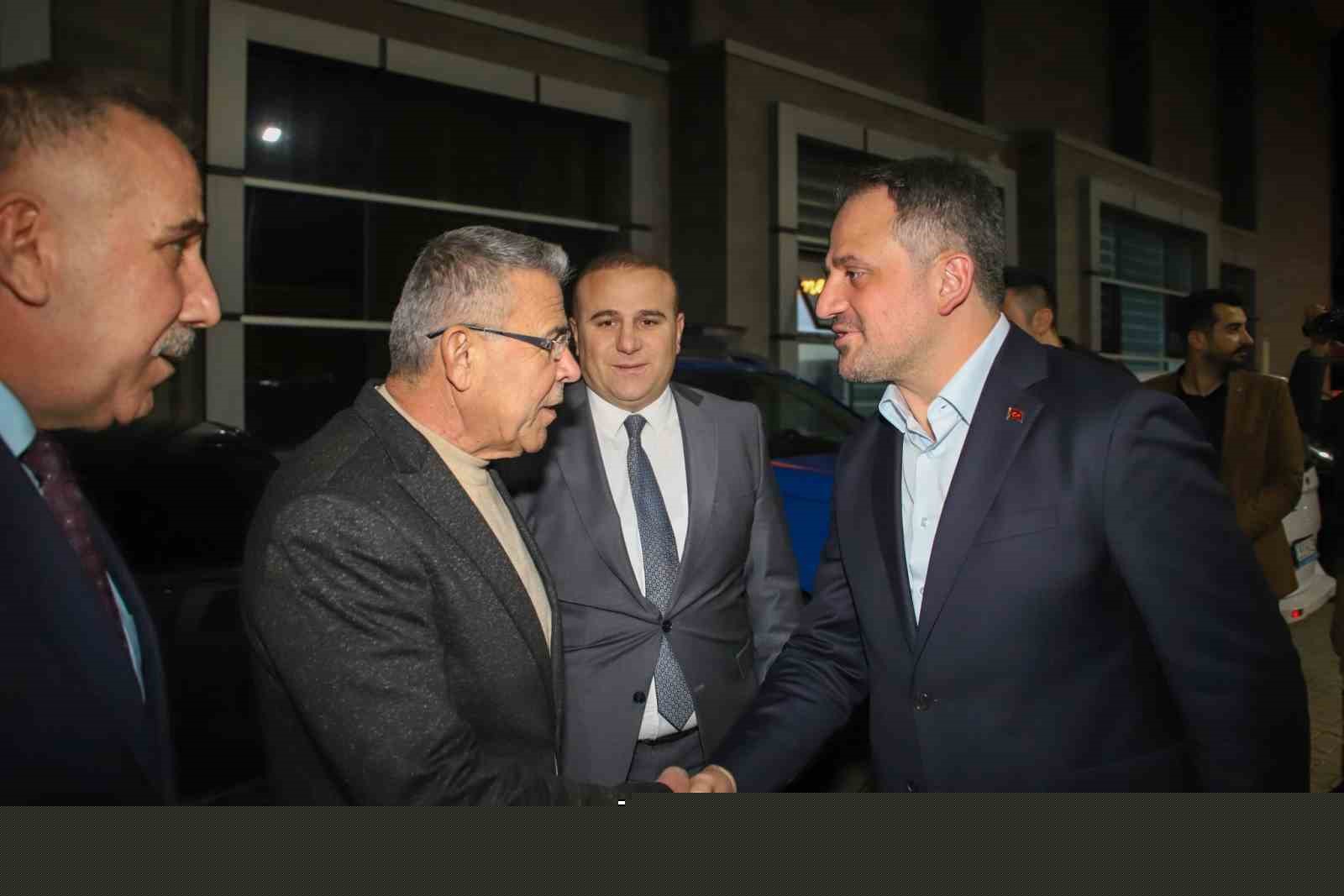 Bakan Yardımcısı Eminoğlu, Köşk’te gençlerle buluştu
