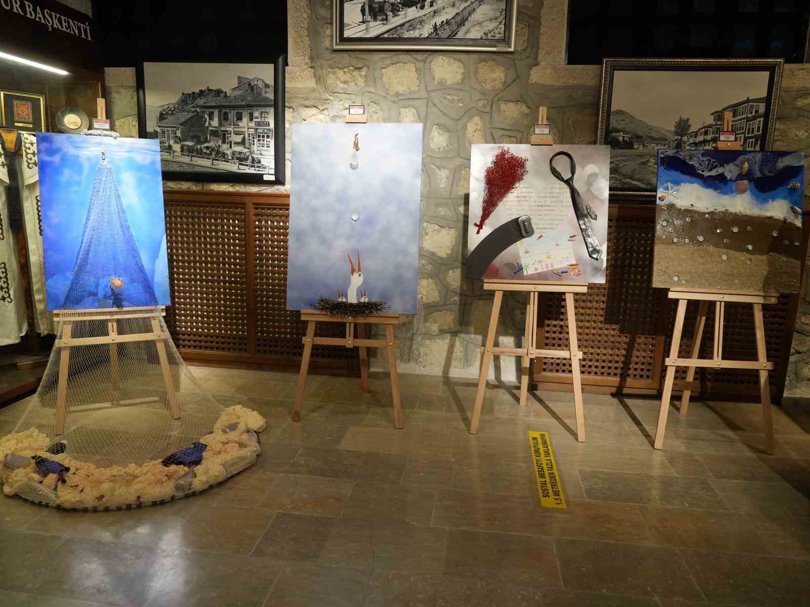 Bakan Yardımcısı Yelkenci, Harezmi Eğitim Modeliyle hazırlanan sergiyi gezdi
Bakan Yardımcısı Yelkenci, Harezmi Eğitim Modeliyle hazırlanan sergiyi gezdi