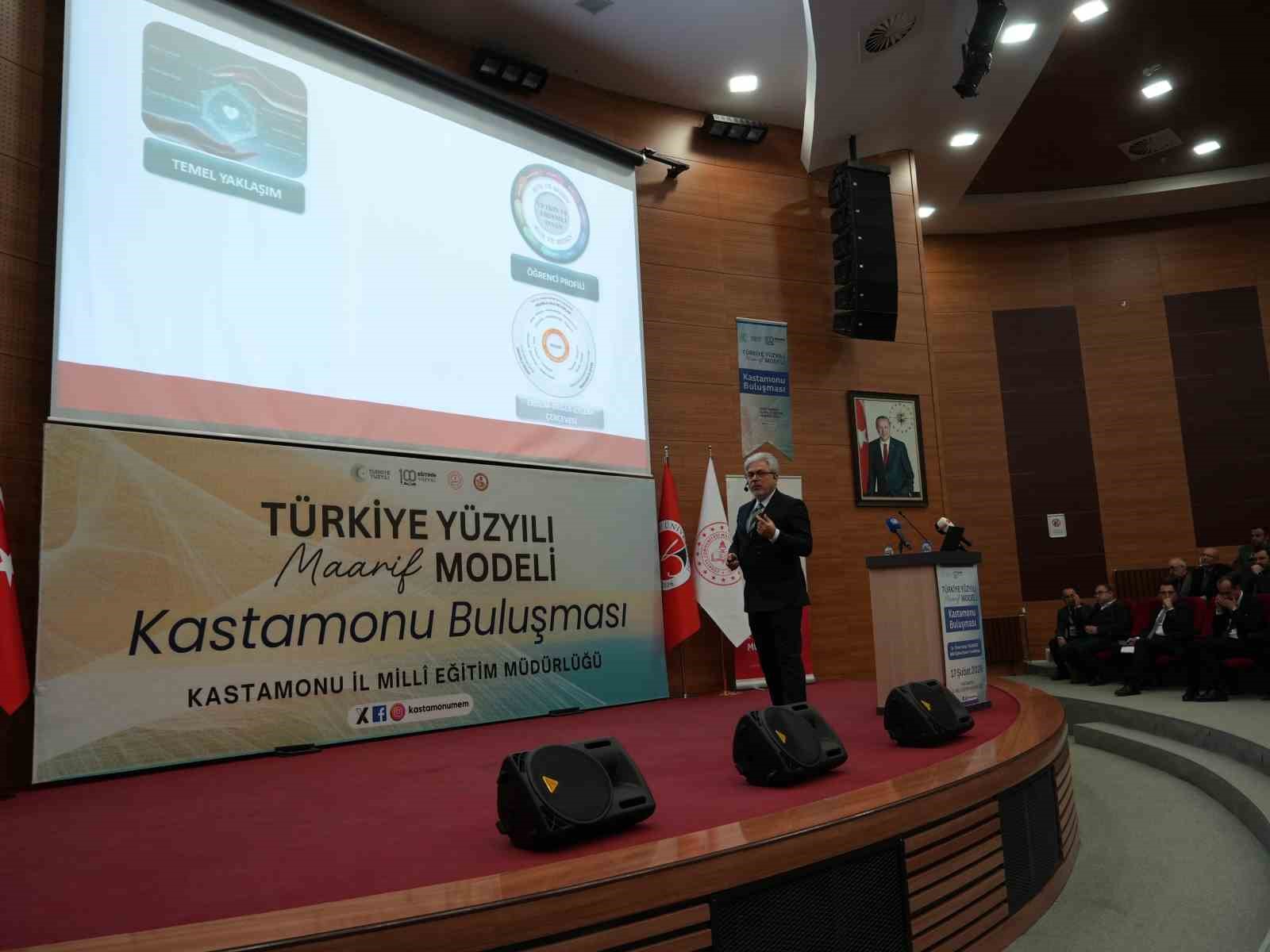 Bakan Yardımcısı Yelkenci: "Türkçeyi derinlemesine anlayan, konuşan, yazan nesiller önemli"
