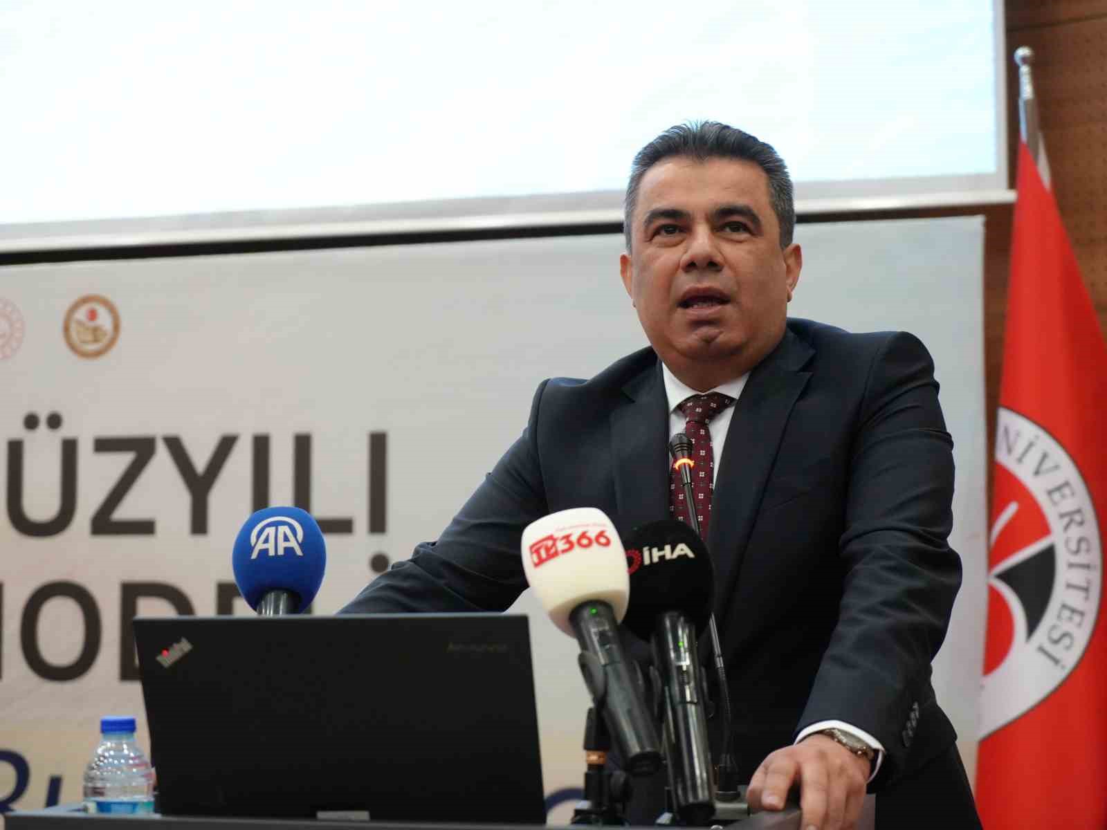 Bakan Yardımcısı Yelkenci: "Türkçeyi derinlemesine anlayan, konuşan, yazan nesiller önemli"
