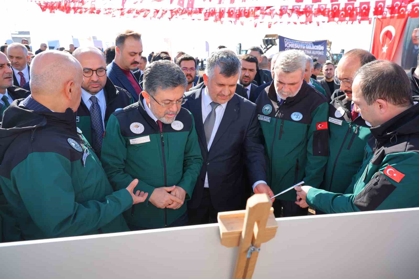 Bakan Yumaklı: "23 yılda 352 içme suyu tesisini tamamladık"
