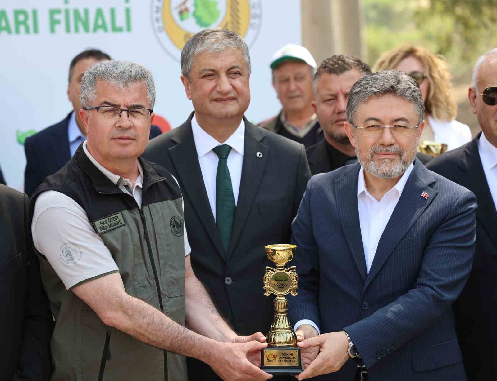 Bakan Yumaklı’dan orman yangınlarına karşı uyarı
