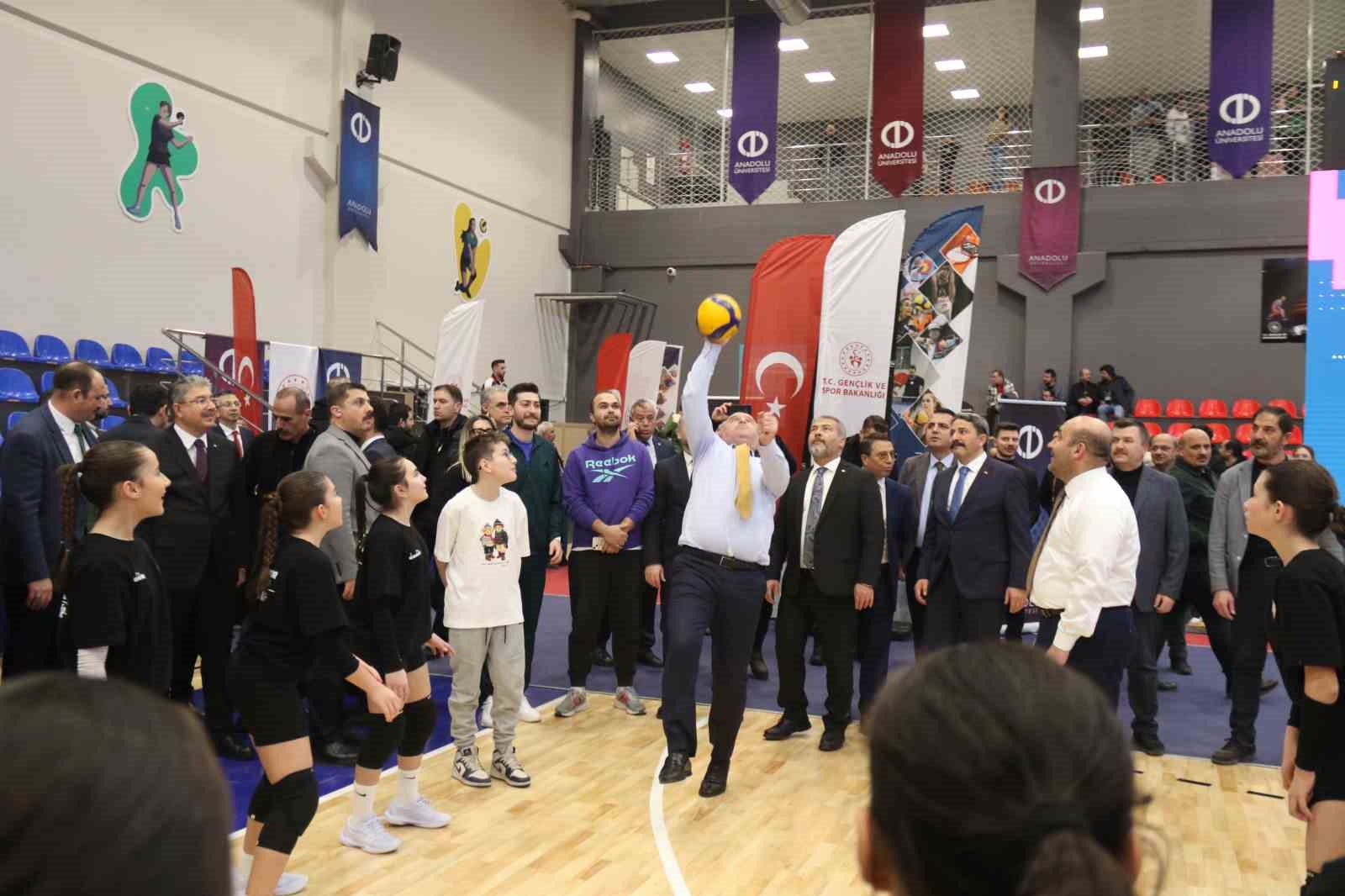 Bakandan NBA’ye taş çıkaran performans
