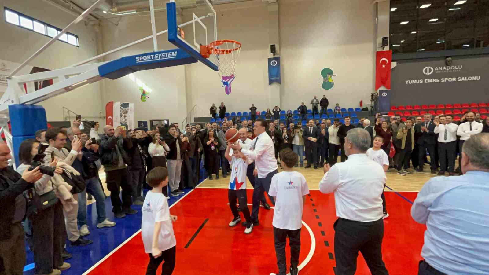 Bakandan NBA’ye taş çıkaran performans
