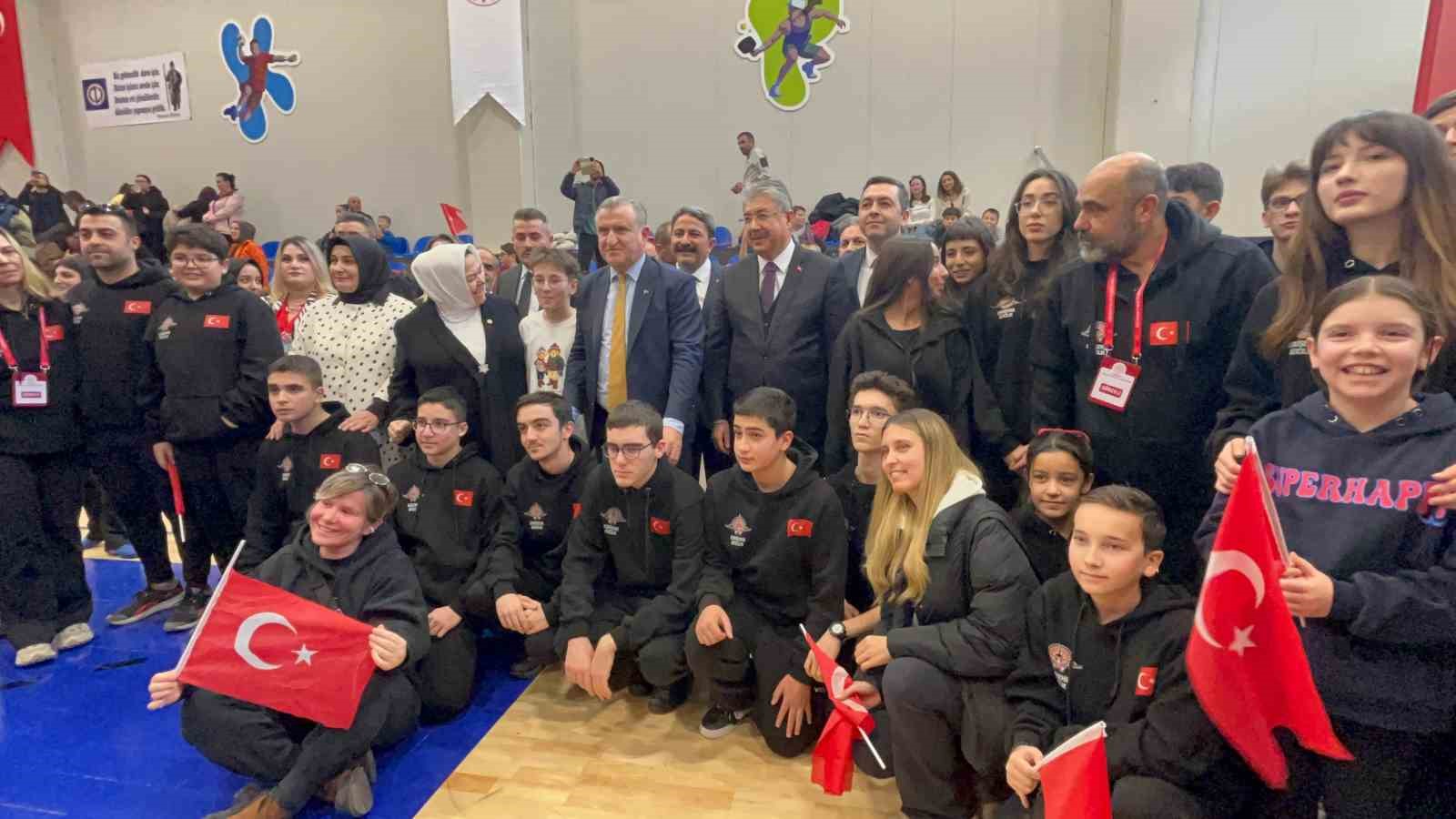 Bakandan NBA’ye taş çıkaran performans
