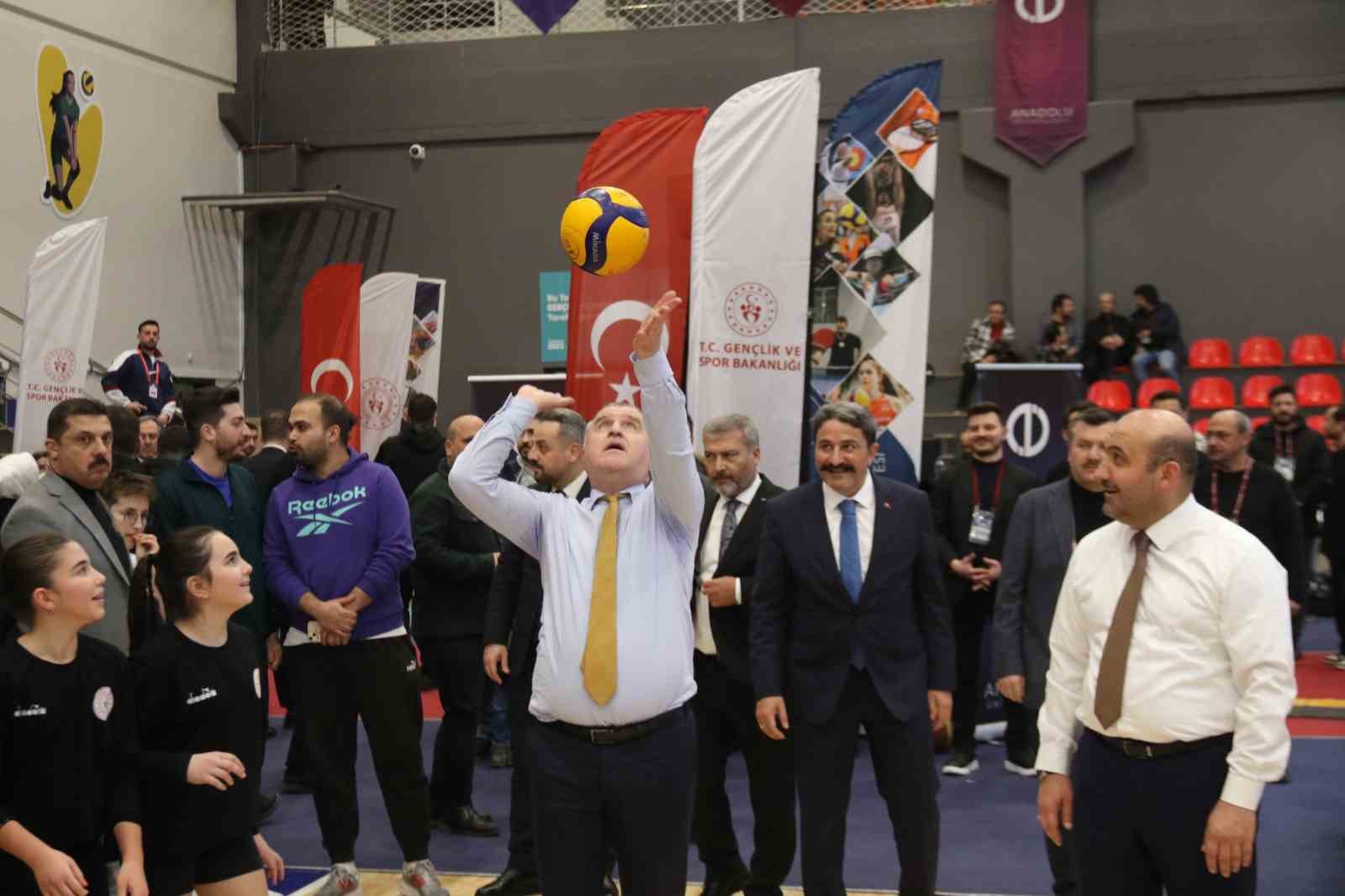 Bakandan NBA’ye taş çıkaran performans
