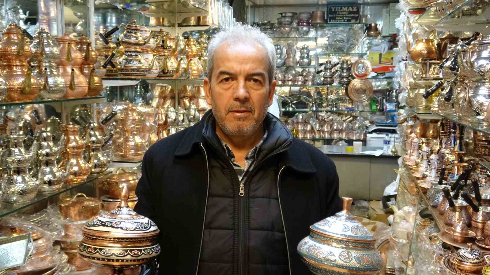 Bakır ustalarının bayram öncesi yoğun mesaisi
