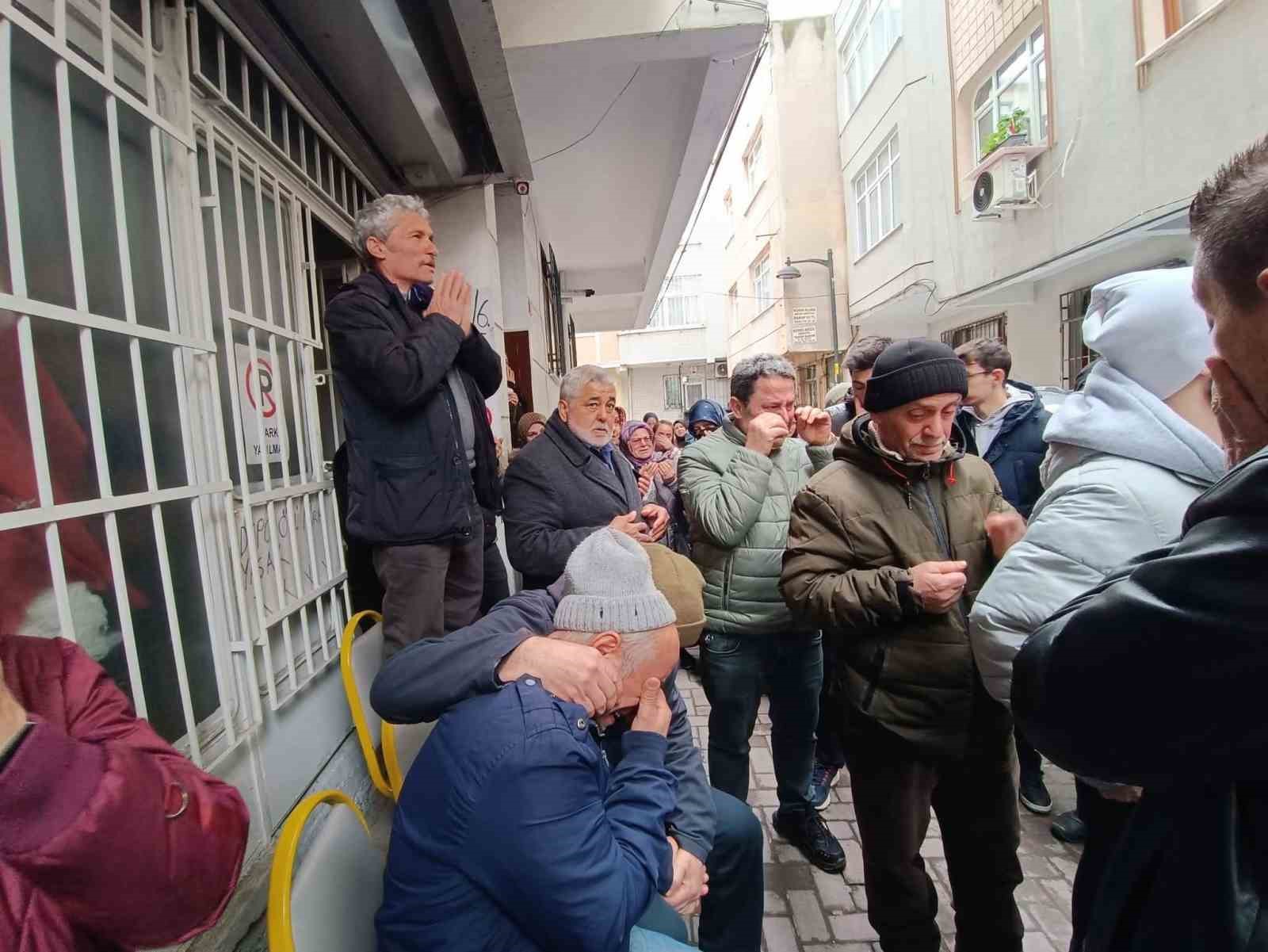 Bakırköy’deki motosiklet kazasında ağır yaralanan genç kız 20 gün sonra hayatını kaybetti
