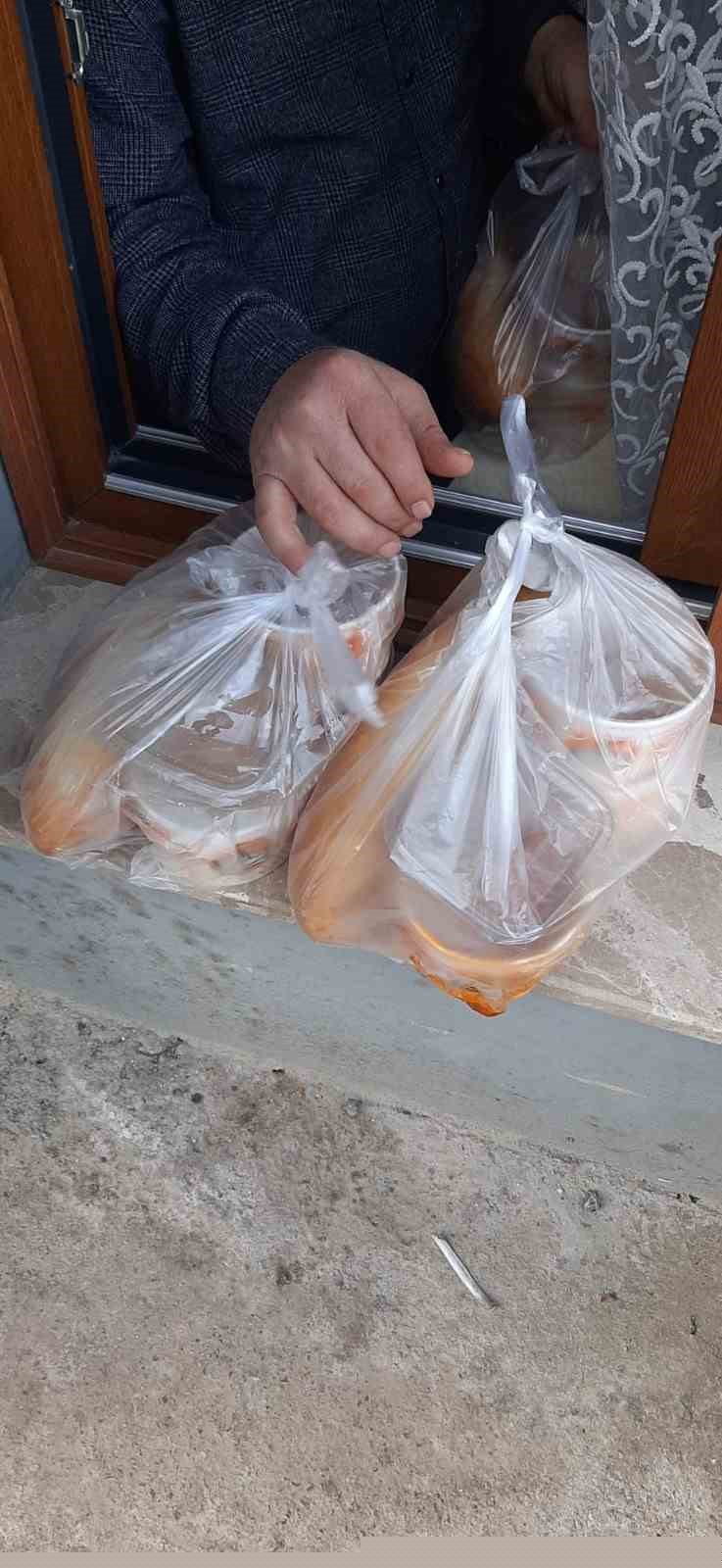 Balçova’da Ramazan dayanışması: "Maarifin kalbinde Ramazan"
