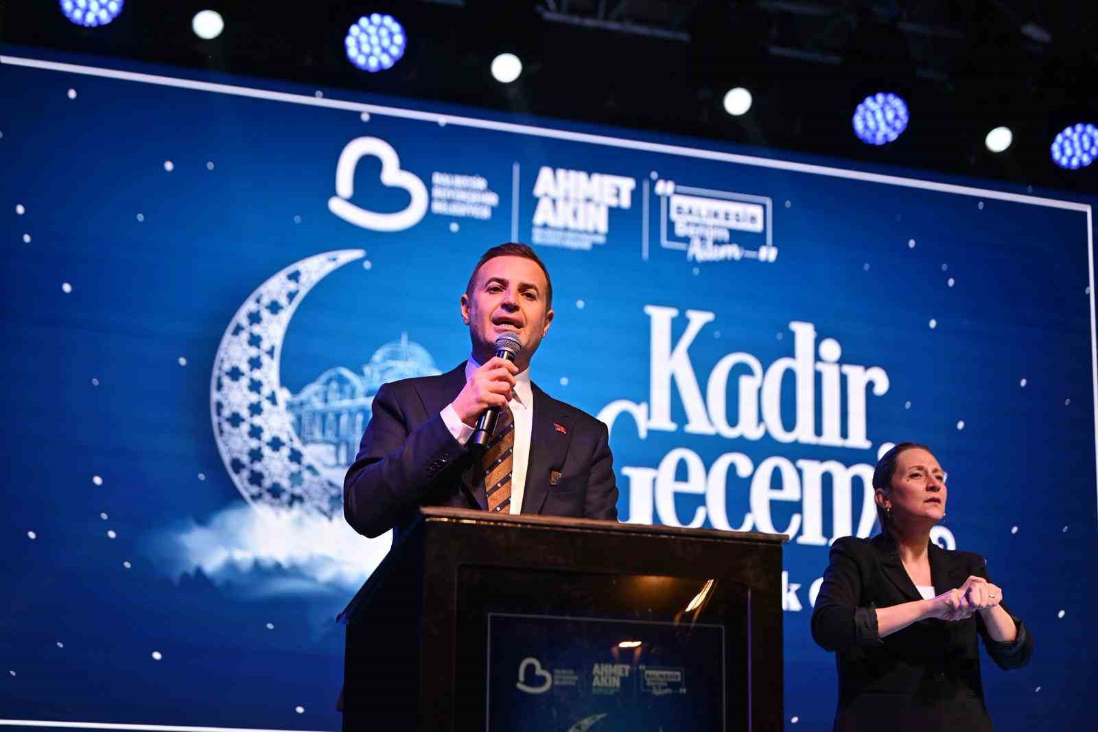 Balıkesir’de 30 bin kişilik dev iftar
