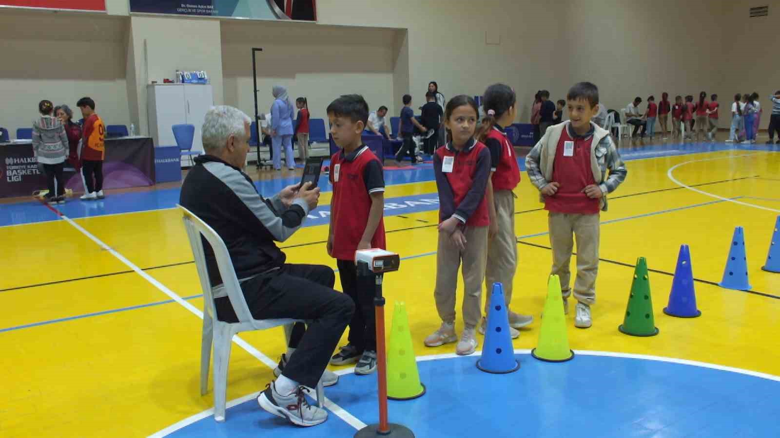 Balıkesir’de 757 öğrenci yetenek sınavında ter döktü
