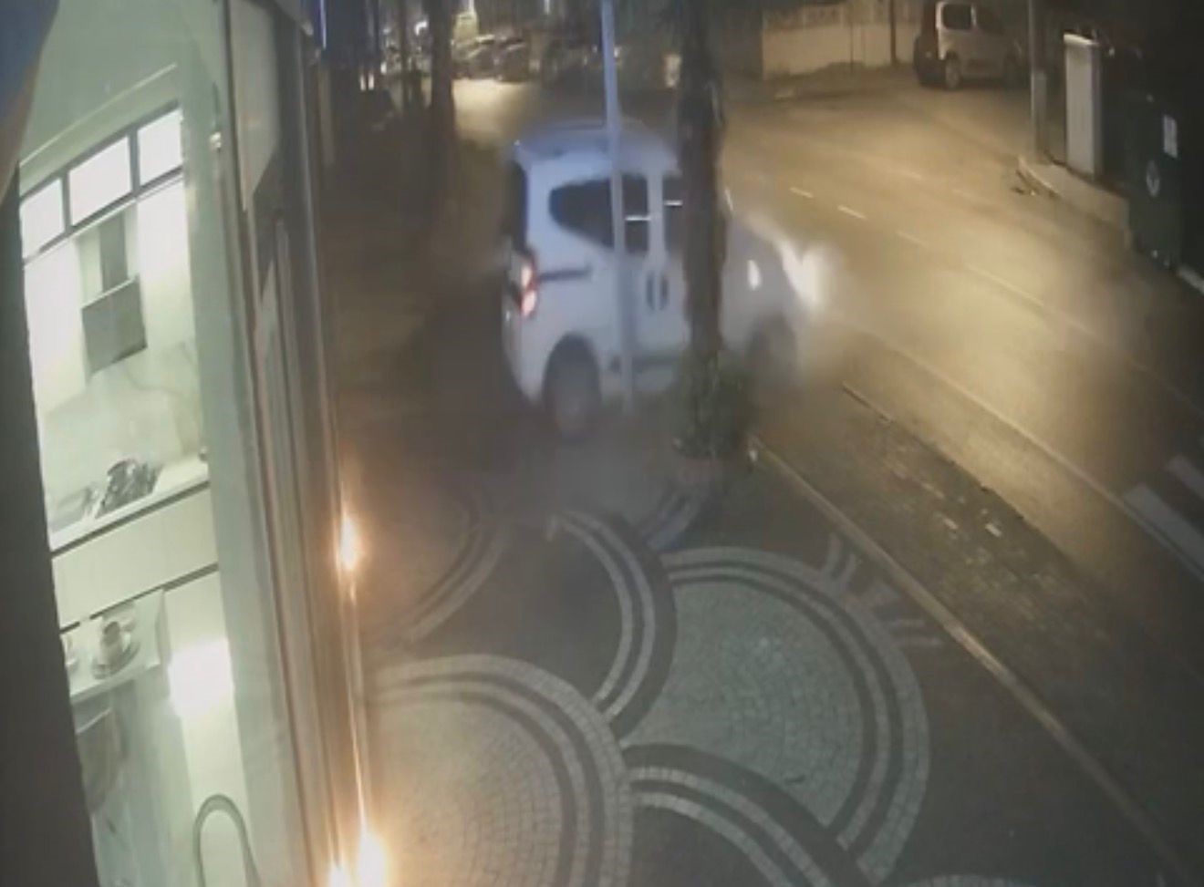 Balıkesir’de alkollü sürücünün çarptığı yaya hayatını kaybetti
