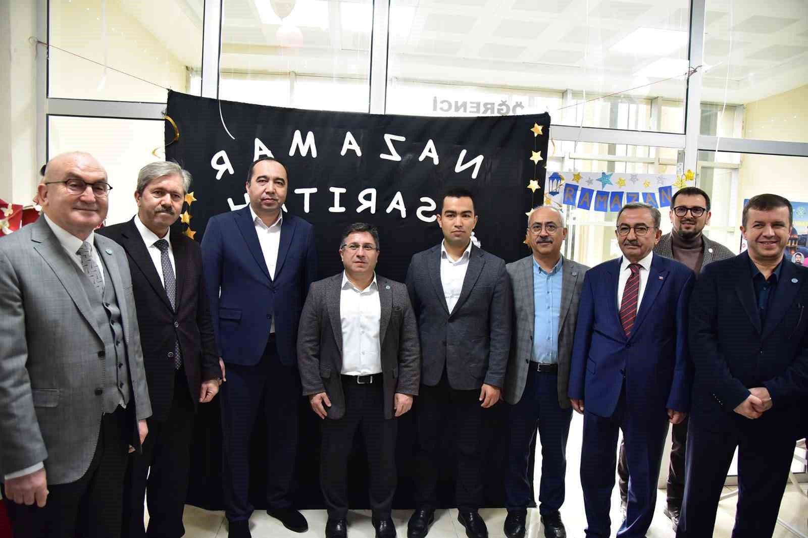 Balıkesir’de geleneksel Ramazan Sokağı kuruldu
