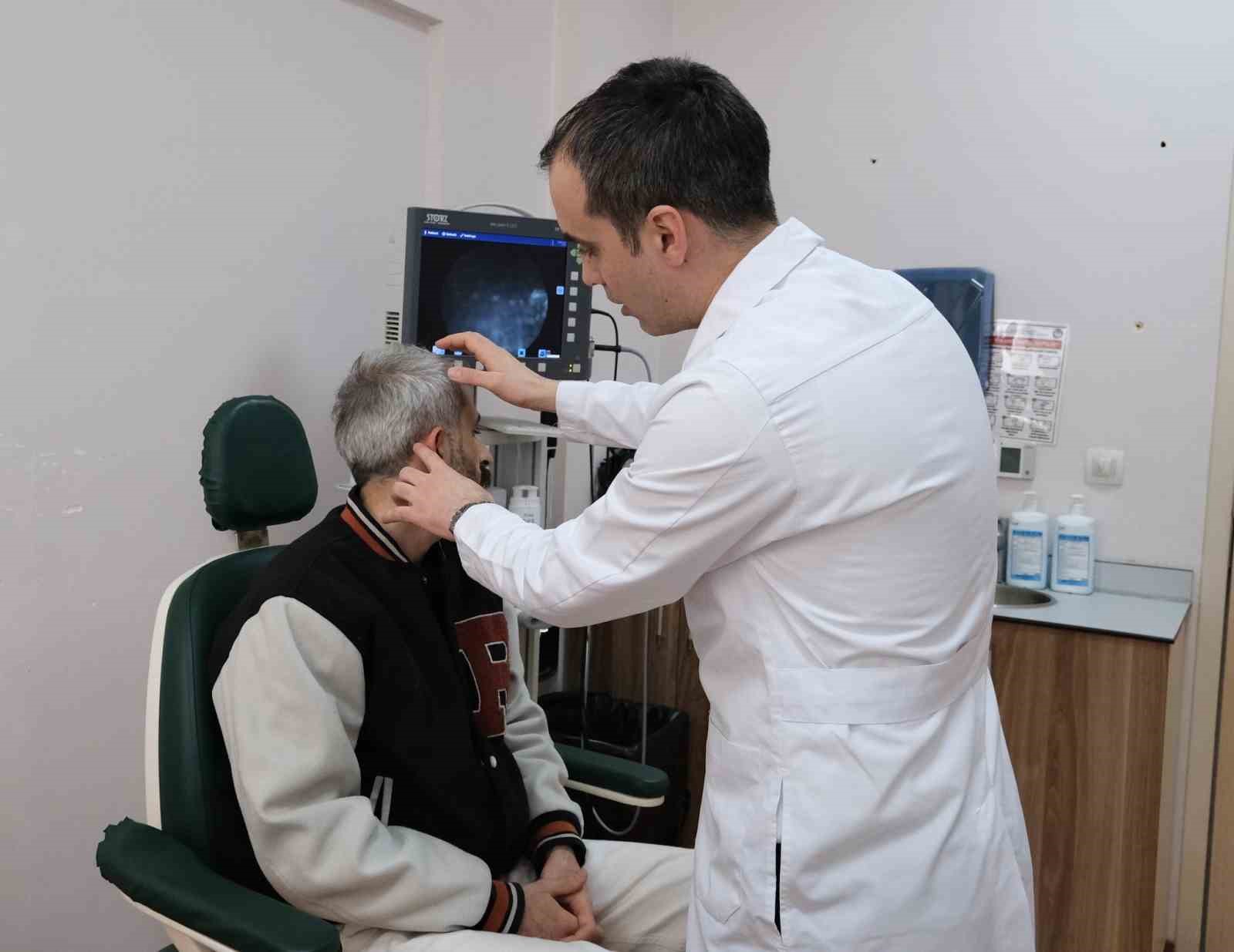 Balıkesir’de ilk kemiğe implante işitme cihazı ameliyatı yapıldı
