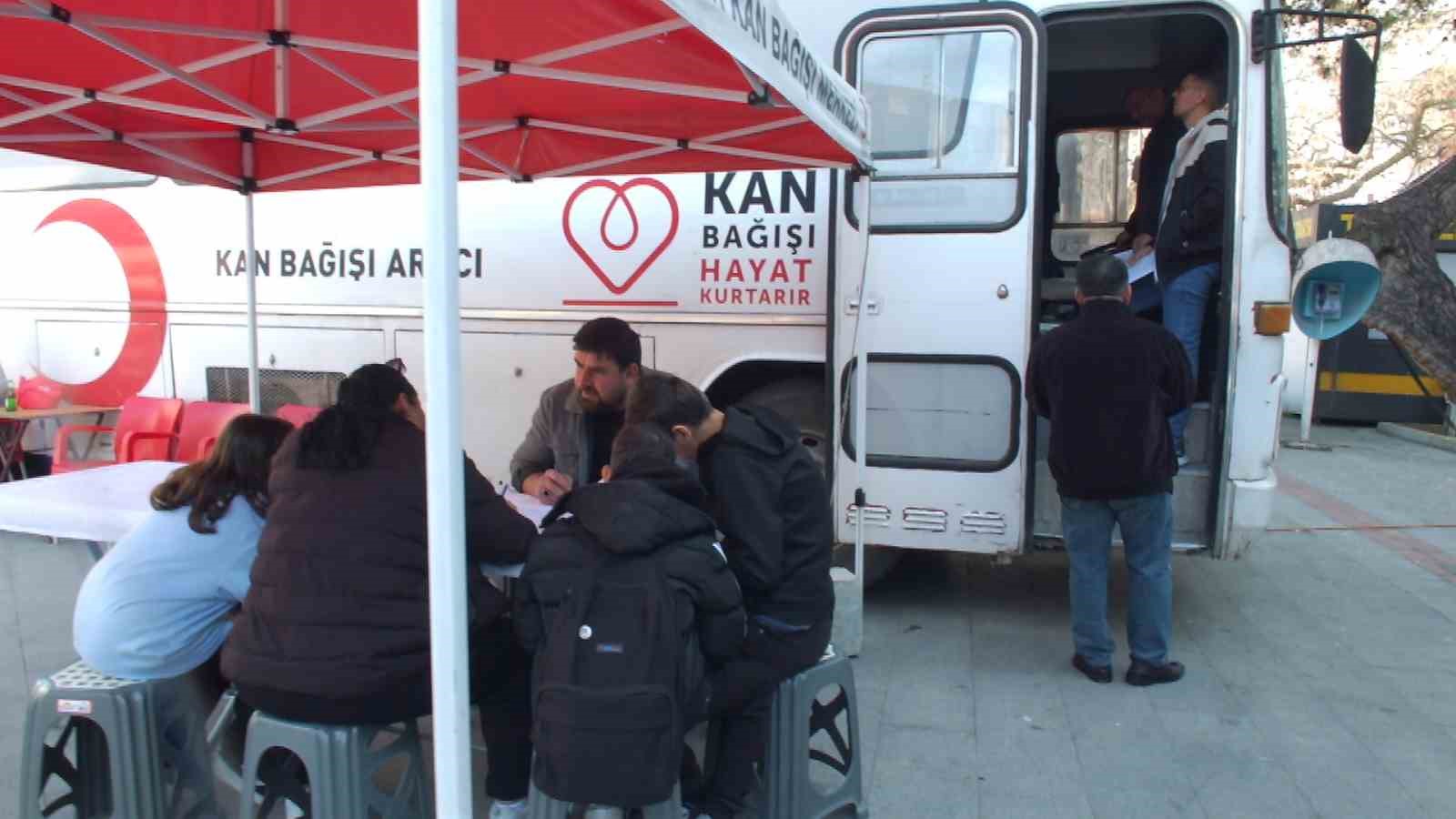 Balıkesir’de kan bağışına ilgi arttı
