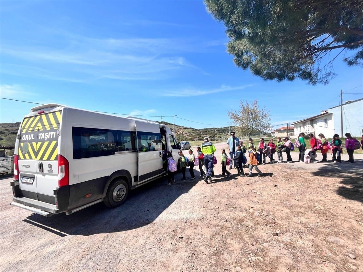 Balıkesir’de Okul Çevrelerinde Sıkı Denetim
