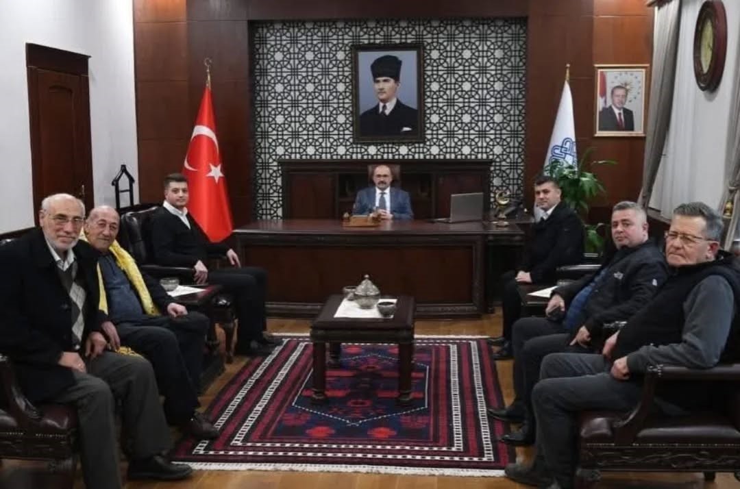 Balıkesir’de Vali Ustaoğlu devecileri kabul etti
