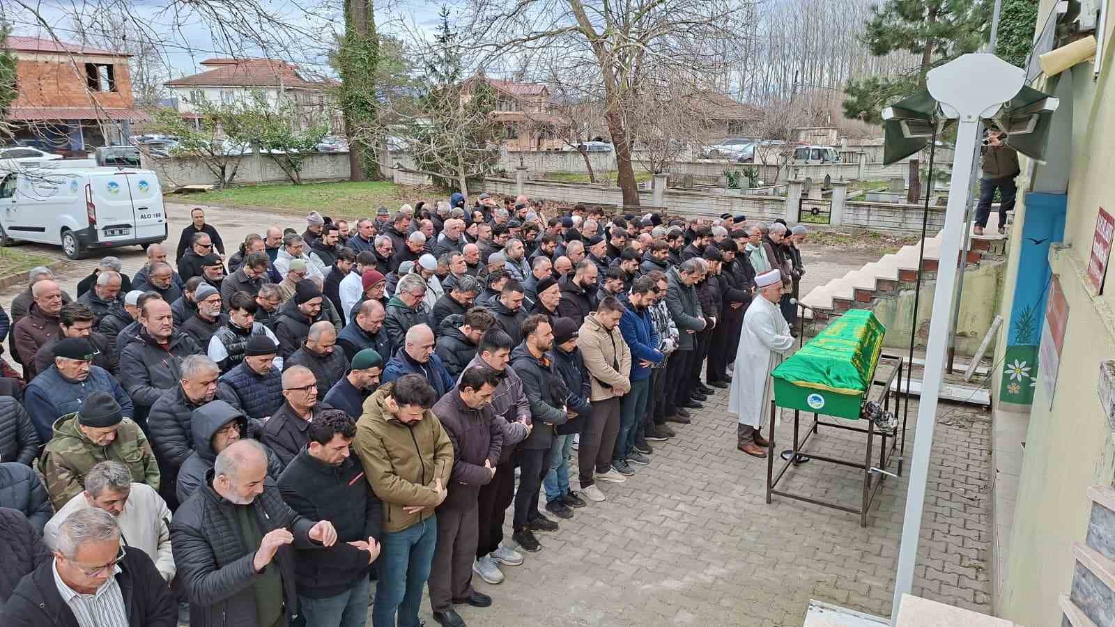 Balıkesir’deki feci kazada hayatını kaybetmişti, Sakarya’da toprağa verildi
