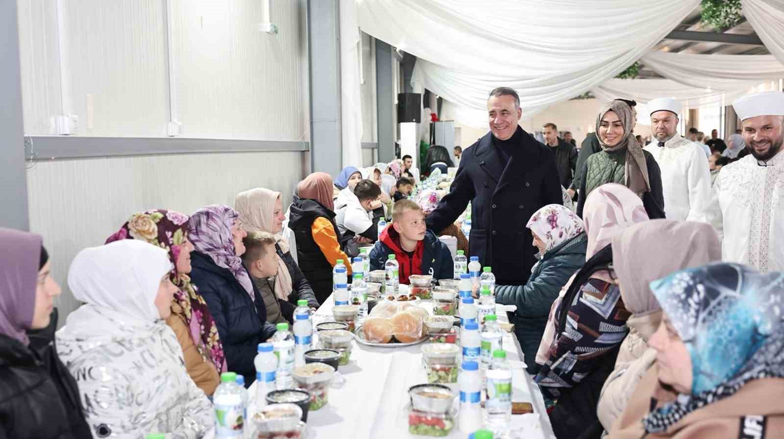 Balkanlardaki soydaşlar gönül sofrasında buluştu
