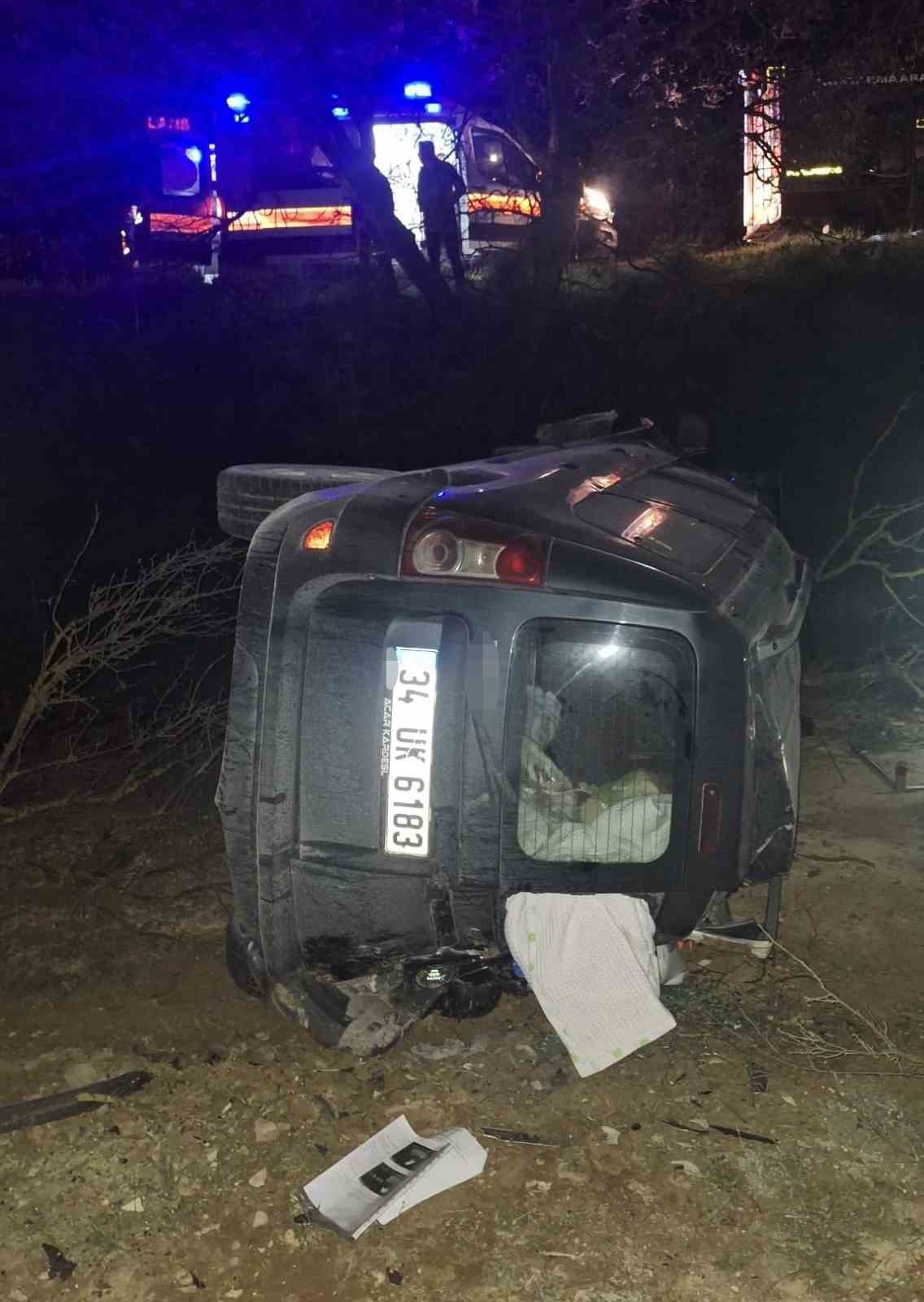 Balya-Gönen yolunda kaza: 2 yaralı
