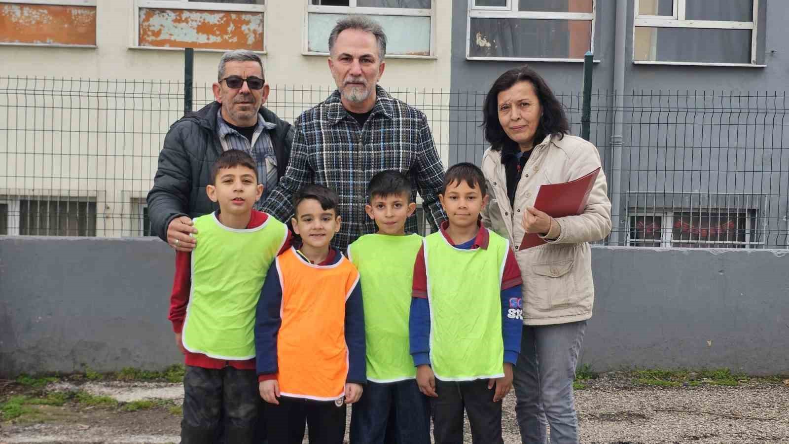 Bandırma’da öğrenciler için atletizm seçmeleri yapıldı
